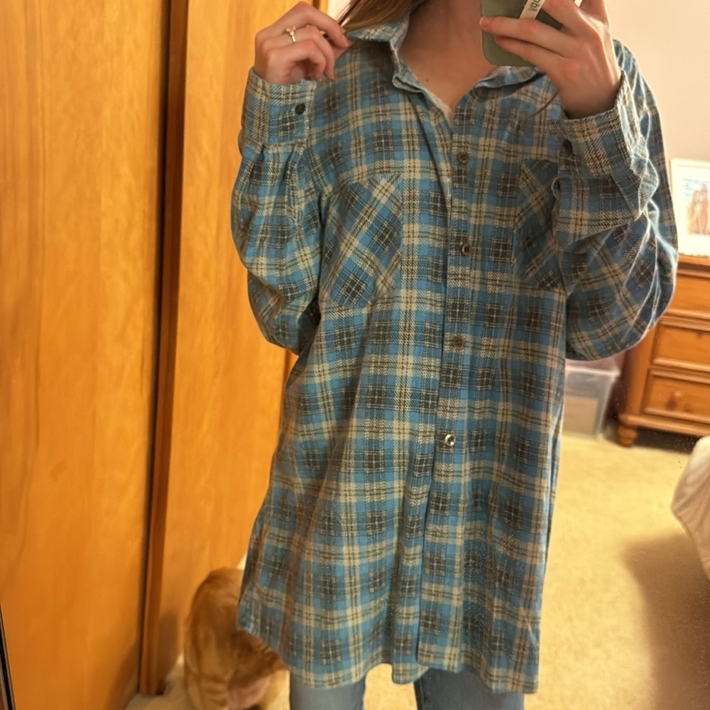 Flannel - Picture 4 of 4
